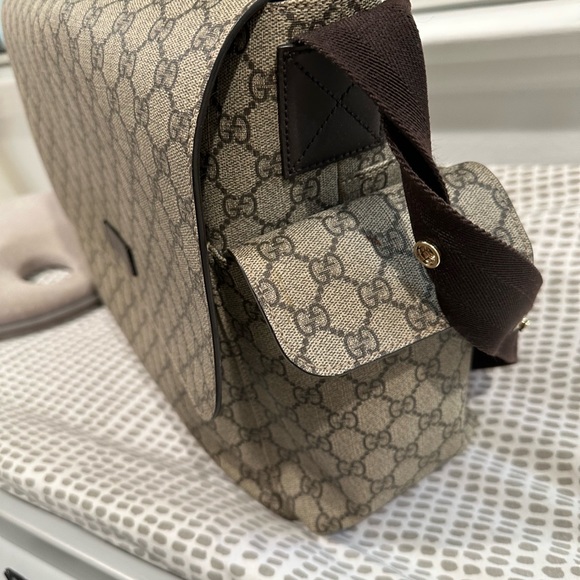 Gucci diaper bag - Picture 5 of 7